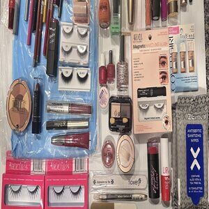 Make Up Bundle - 50 pcs